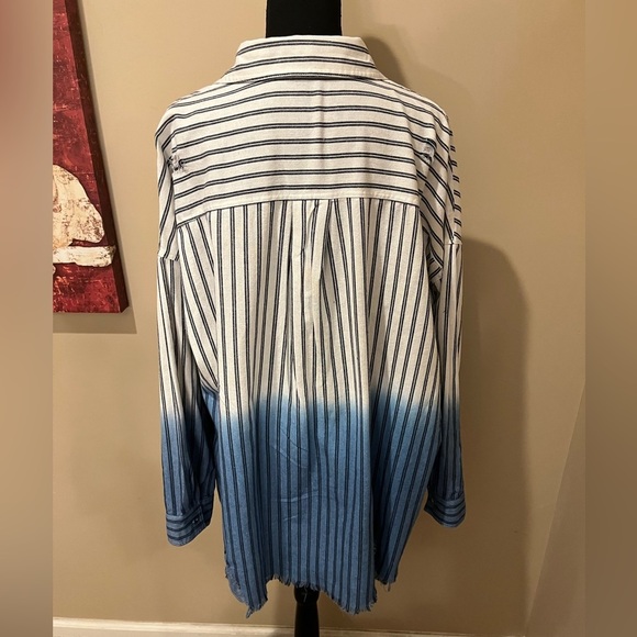 NWOT White Birch Slept On Oversized Pin Striped Distressed & Dip Dyed, size XL - Picture 4 of 5